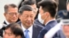 Xi Invites 'Old Friends' From Iowa to California Dinner 