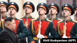 Russia -- North Korean leader Kim Jong Un walks past honour guards during a welcoming ceremony upon arrival at the railway station in the far-eastern Russian port of Vladivostok on April 24, 2019. 