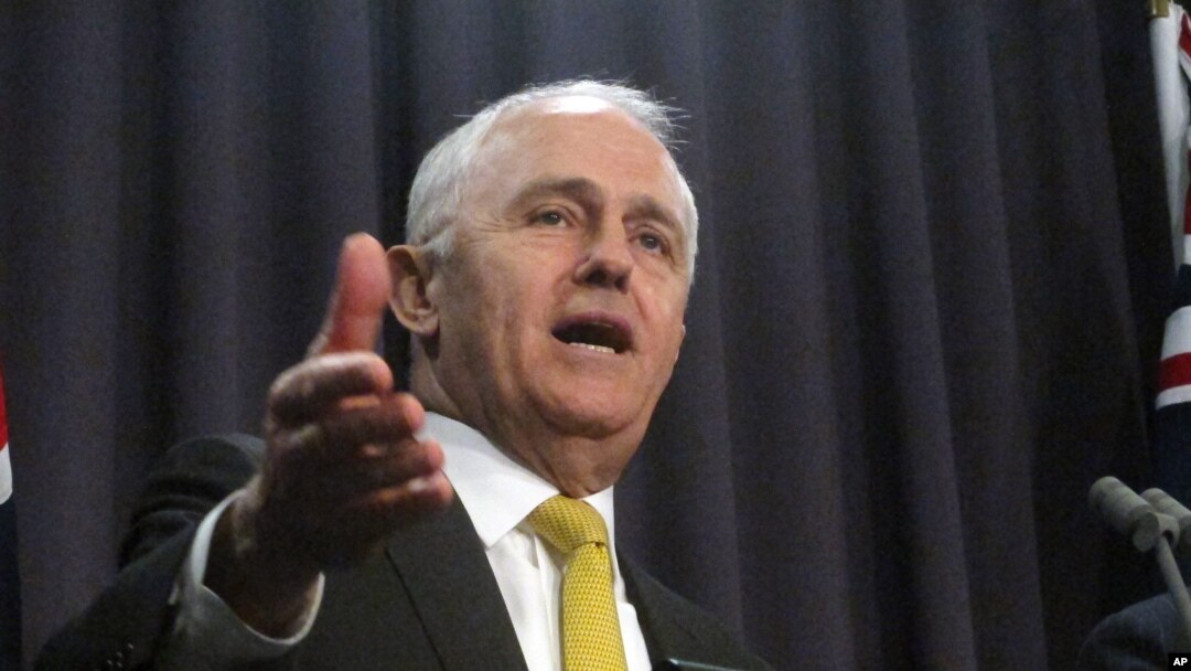 Thủ tướng Australia Malcolm Turnbull nói chuyện với báo chí tại Hạ viện Australia ở Canberra, ngày 8/8/2017. 