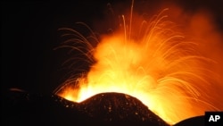 L'Etna en éruption, 30 décembre 2013