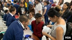 Jornada Integral de la Cruz Roja para atender a desplazados y migrantes venezolanos en Lisboa, Suba, Bogotá. 