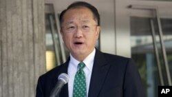 Presiden Bank Dunia, Jim Yong Kim mengkhawatirkan kenaikan harga pangan mengancam nasib jutaan orang di Afrika dan Timur Tengah (foto: dok).
