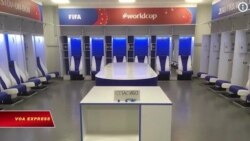 Đội Tuyển Nhật dọn dẹp phòng thay đồ trước khi về nước