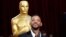 Aktor Will Smith tiba di acara Academy Awards di Hollywood, California. (Foto: Dok)