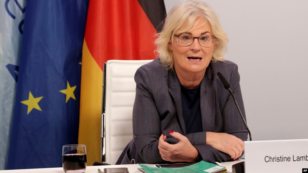 Bộ trưởng Quốc phòng Đức Christine Lambrecht