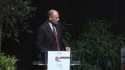 Italy in Crisis as Center-Right Ministers Resign