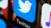 特朗普召开社交媒体峰会，推特脸书未受邀