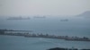 Buques de carga esperan en la Bahía de Panamá para transitar por el Canal de Panamá, en la Ciudad de Panamá, el miércoles 17 de enero de 2024.
