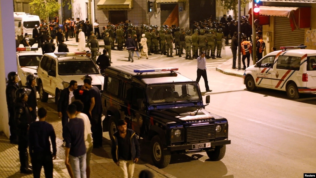 La police à Al-Hoceima, Maroc, 1er juin 2017. 