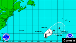 Trayectoria hacia el noreste de la tormenta Jerry, que parece alejarse del continente americano.