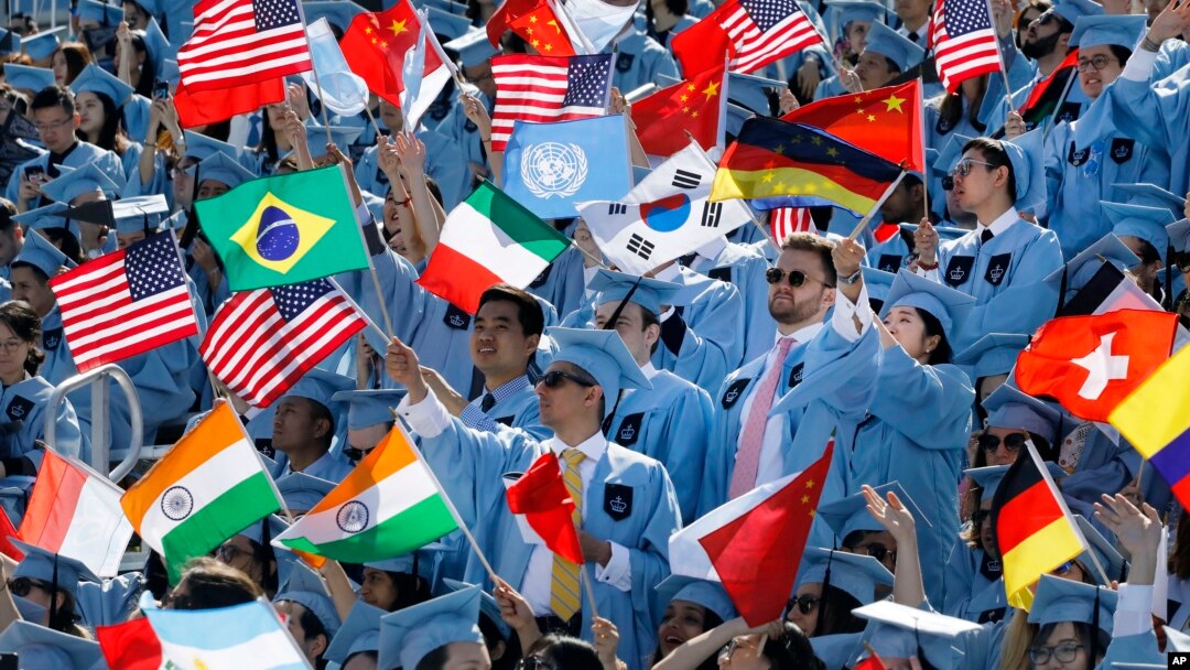 Universitetni tamomlagan xalqaro talabalar. Nyu-York shahri, 22-may, 2018. 