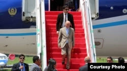 رئیس جمهور غني هنګام سفرش به استرالیا، اندونیزیا و سنګاپور توافق‌نامه های را در بخش های مختلف با مقام‌های حکومتی آن کشورها امضا کرد.