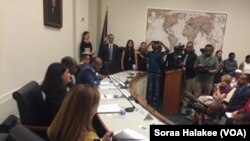 ማህበረሰብ ተወላዶ ኦሮሞ ኣብ ክልል ኦሮምያ ይረአ ዘሎ ኩነታት ብዝምልከት ኣብ ቤት-ምኽሪ ኣሜሪካ መብርሂ ሂቦም