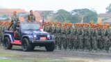 Presiden Joko Widodo memeriksa pasukan prajurit Komando Pasukan Khas TNI Angkatan Udara di Jakarta tanggal 10 November 2016 (foto: Biro Pers Kepresidenan)