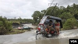 Kota Legazpi di provinsi Albay, Filipina, saat dilanda banjir akibat Badai Nock-ten, 2012. (Foto: Dok)