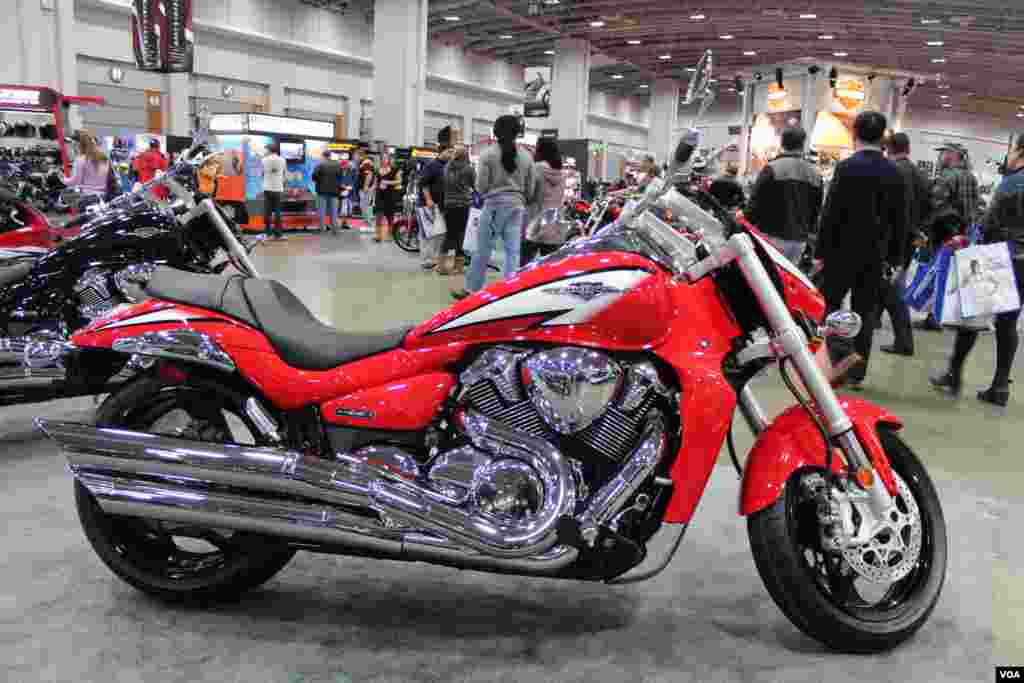 Suzuki Boulevard M109R