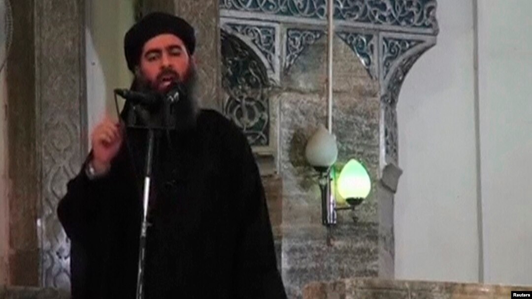 تصویری که از یک سخنرانی ابوبکر البغدادی منتشر شده است. این چندمین بار است که خبر مرگ او منتشر می شود. 