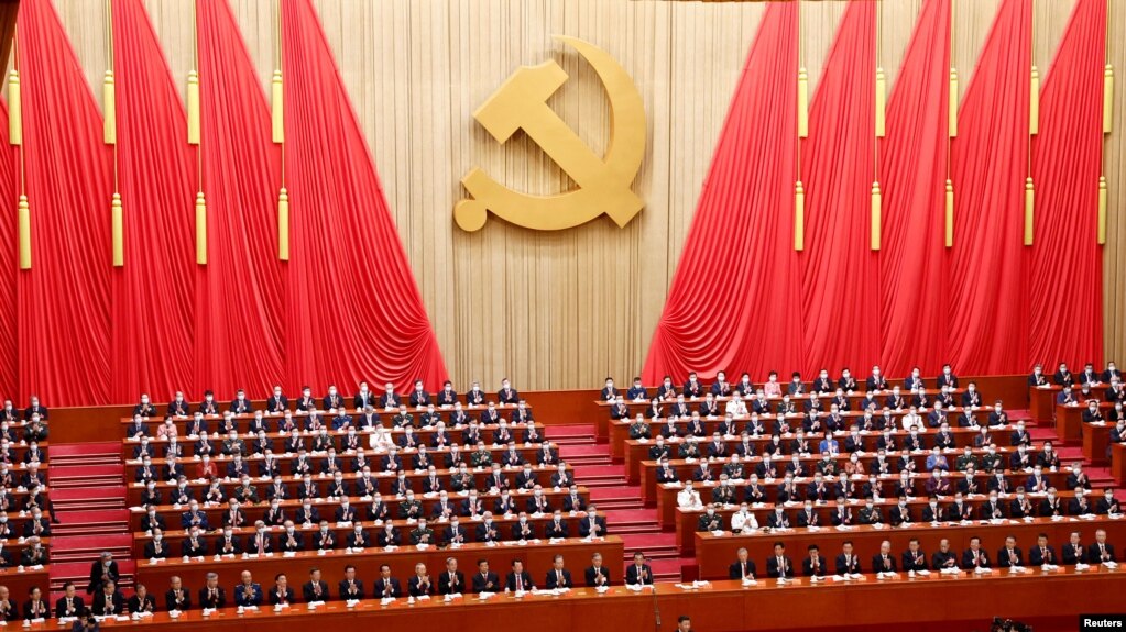 中共二十大2022年10月16日在北京开幕。图为开幕式主席台。(photo:VOA)