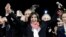 İspanyol asıllı Anne Hidalgo Paris'in ilk kadın belediye başkanı oldu