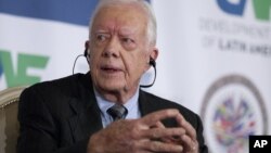 El exmandatario Jimmy Carter durante la conferencia anual de la Corporación Andina de Fomento (CAF), Banco de Desarrollo de América se mostró "muy complacido" con los diálogos de paz que inició el gobierno colombiano con las FARC.