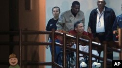 Noriega fue recluido en una cárcel cercana al Canal de Panamá inmediatamente después de su repatriación desde Francia en diciembre de 2011 para que pagase varias condenas por asesinatos de opositores.