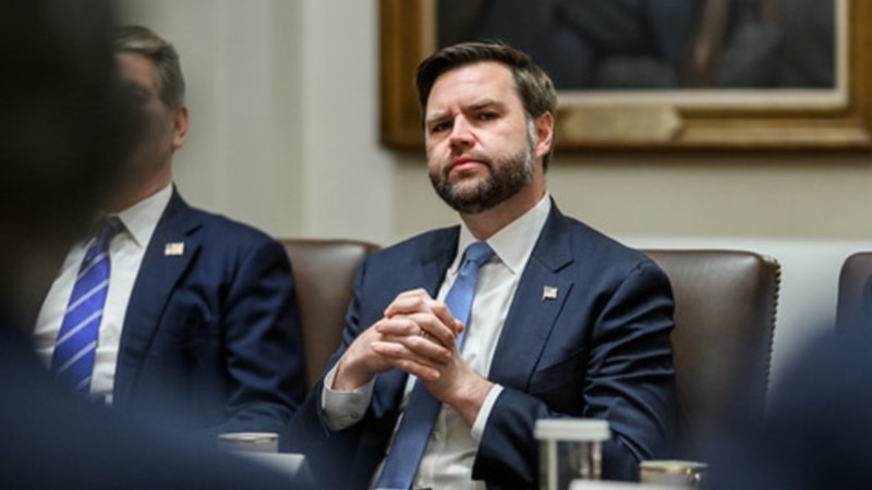 ونس در رأس بلندپایه‌ترین هیئت آمریکایی مذاکره‌کننده با جمهوری اسلامی وارد اسلام‌آباد شد