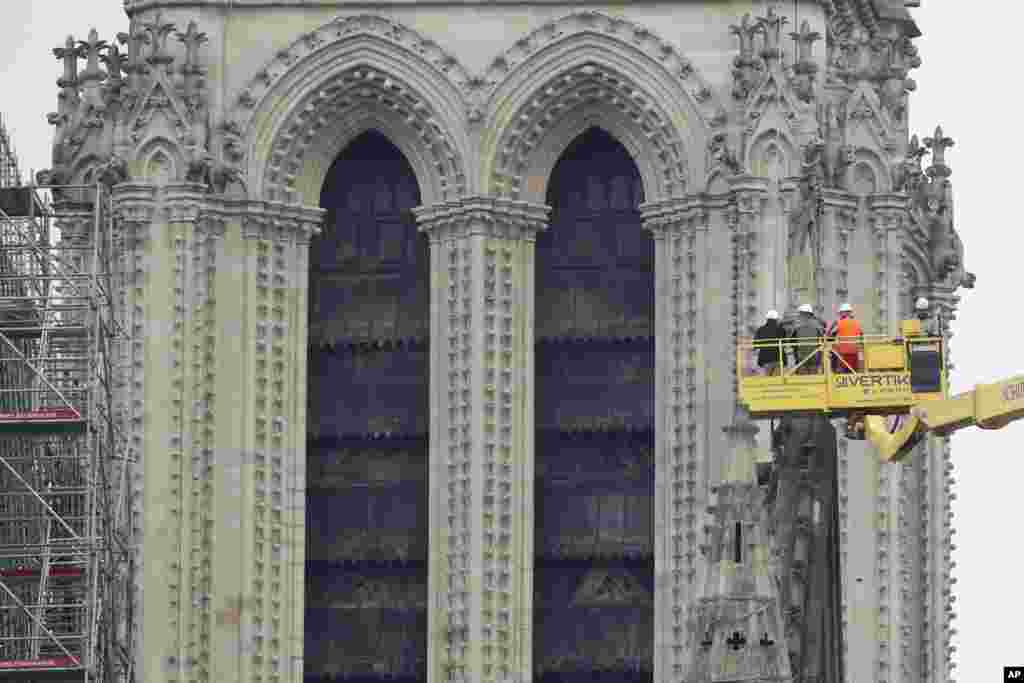 France Notre Dame Fire