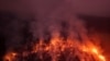 Wilayah hutan Amazon yang terbakar di area Jalan Raya Trans-Amazonian BR230 di Labrea, Amazonas, Brasil, dalam doto yang diambil pada 4 September 2024. (Foto: Reuters/Bruno Kelly)