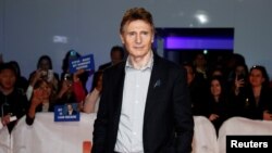 Aktor Liam Neeson tiba untuk pemutaran perdana dunia Janda di Festival Film Internasional Toronto (TIFF) di Toronto, Kanada, 8 September 2018. (Foto: REUTERS/Mark Blinch)