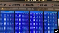 美國聯邦航空管理局電腦故障導致全美航班延誤