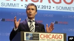 Sekjen NATO Anders Fogh Rasmussen berpidato dalam KTT NATO di Chicago (20/5).