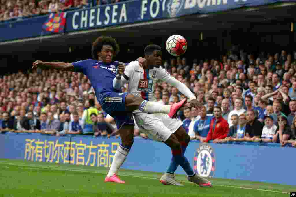 APTOPIX Britain Soccer Premier League