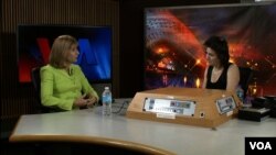 Paula Dobriansky (L) and VOA's Carol Castiel (R) in VOA's Washington headquarters.