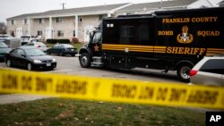 El lunes 28 de noviembre, un estudiante de origen somalí lanzó su auto sobre varios peatones frente al edificio Watts Hall, de la Facultad de Ingeniería Química de la Universidad Estatal de Ohio.