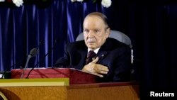 Abdelaziz Bouteflika, le président algérien, lors de son investiture, à Alger, 28 avril 2014. 