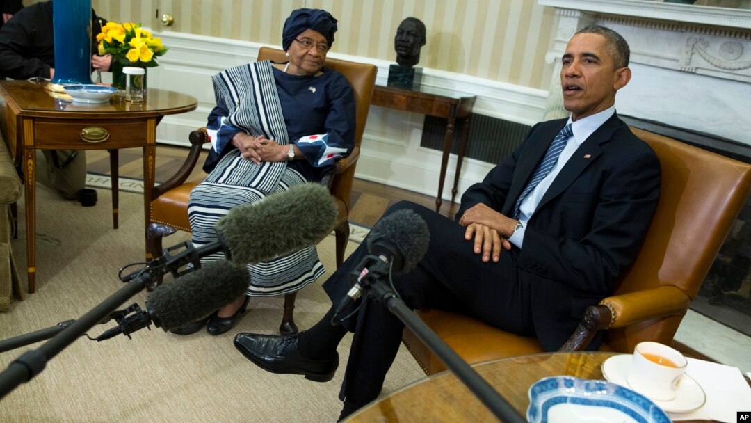 Presiden AS Barack Obama menerima Presiden Liberia, Ellen Johnson Sirleaf di Gedung Putih, Jumat (27/2).