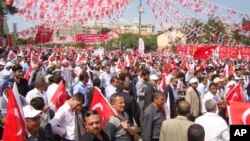 Serokê MHP Bahçelî li Dîyarbekirê Axifî