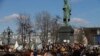 ၀န်ကြီးချုပ် Dmtry Medvedev နှုတ်ထွက်ဖို့ ရုရှားလူထု ထောင်ချီဆန္ဒပြ