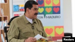El presidente Maduro confirmó para este lunes 13 de noviembre en Caracas una reunión con 414 tenedores de bonos para renegociar la deuda externa que se estima en $150 mil millones de dólares.