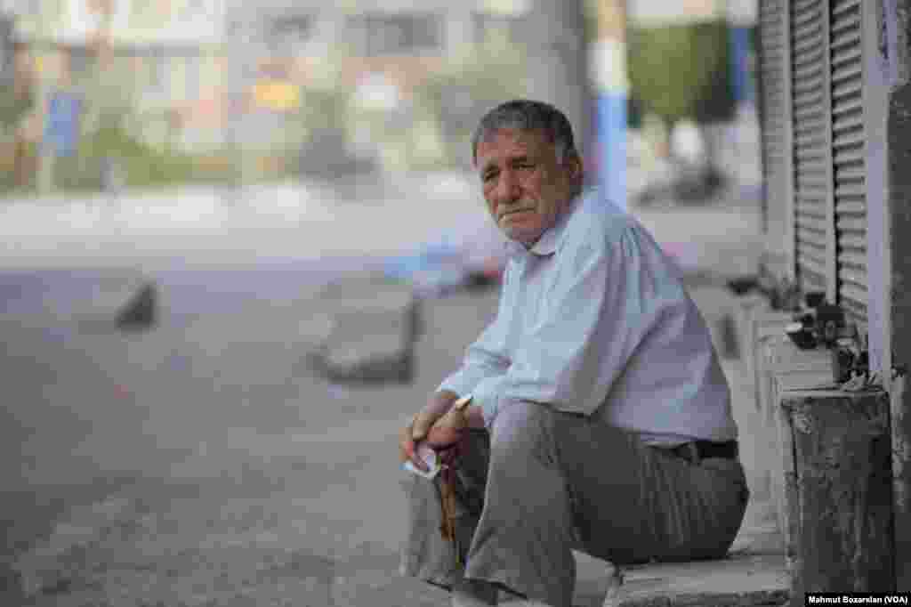 The town of Cizre in southteastern Turkey after weeklong curfew lifted