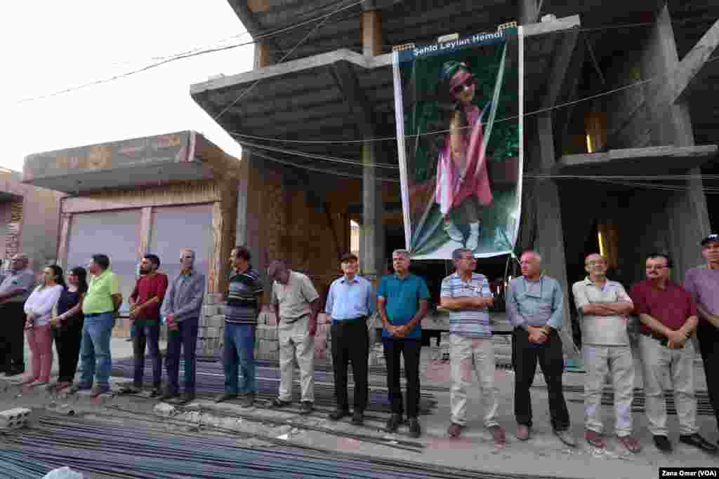 Salvegera Peq&#238;na Bajar&#234; Qam&#238;şlo