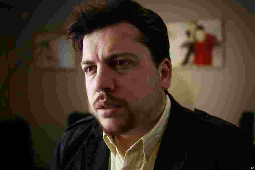 Independent city council member Leonid Volkov has been active in organizing rallies against election fraud in Yekaterinburg. January 31, 2012. (VOA-Y. Weeks)