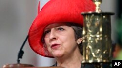 Inhloko kahulumende yakwele Bhilitane, uNkosikazi Theresa May