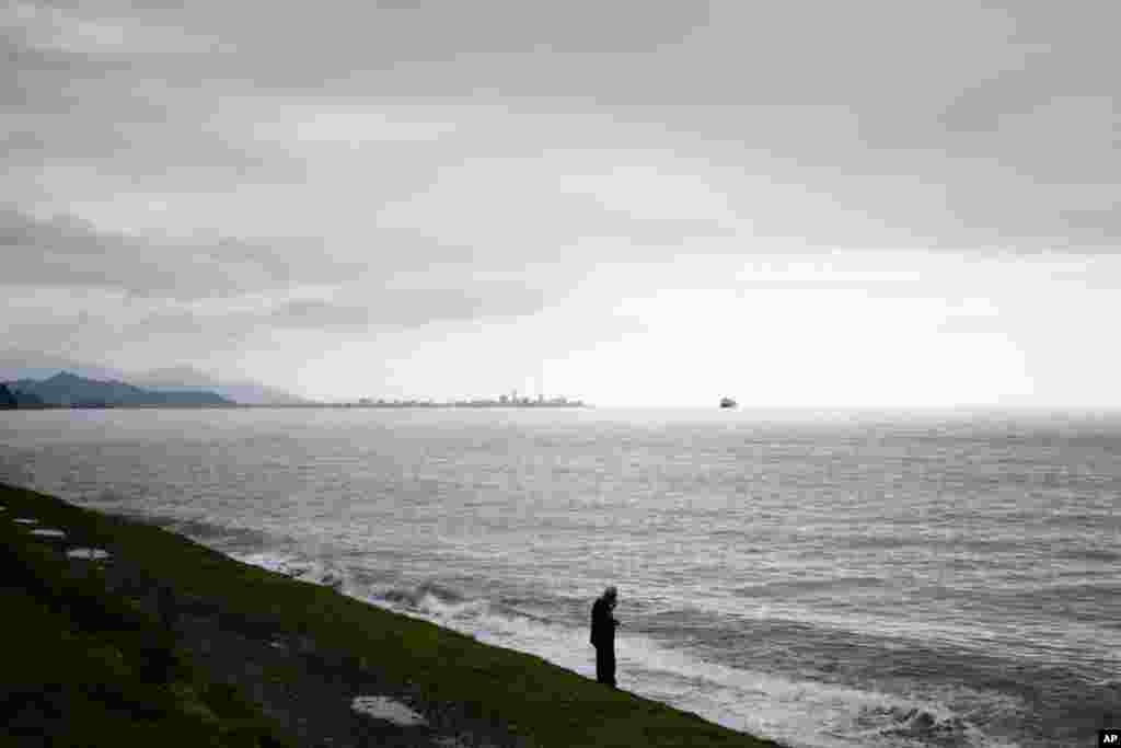 July 24, 2011: Batumi in a distance. (Yuli Weeks/VOA)