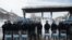 Des policiers italiens à la frontière entre Clavière en Italie et Montgenevre en France, le 14 janvier 2018.