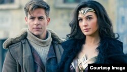 Chris Pine and Gal Gadot in "Wonder Woman." (Warner Bros. Entertainment)