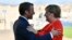 ပြင်သစ်သမ္မတ Emmanuel Macron (ဝဲ) နှင့် ဂျာမန်ဝန်ကြီးချုပ် Angela Merkel (ယာ)။ ၇ စက်တင်ဘာ ၂၀၁၈။