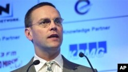 James Murdoch, mundur sebagai pemimpin perusahaan BSkyB.