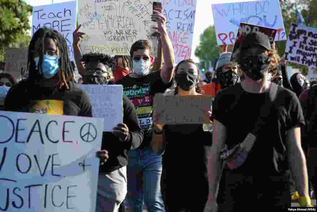 Peaceful protests in Harrisonburg