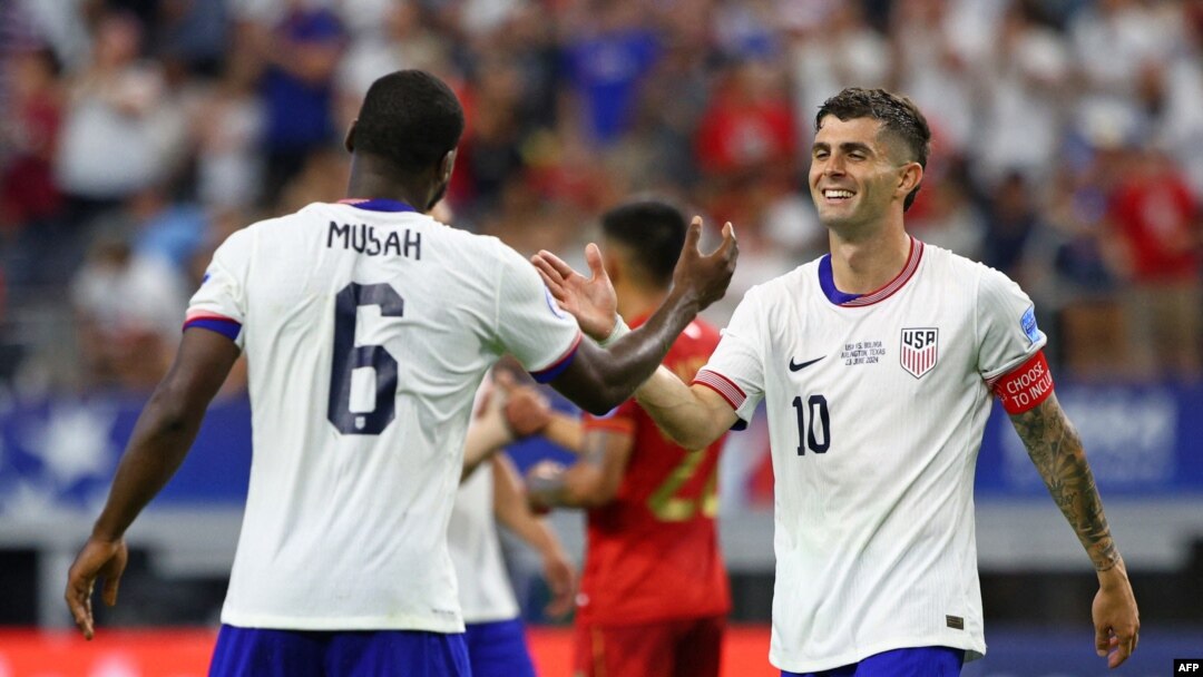 Con goles de Pulisic y Balogun, Estados Unidos derrotó 2-0 a Bolivia en su primer partido de la Copa América, dominando el encuentro y registrando el gol más rápido de su historia en el torneo.
